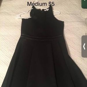 A balck dress